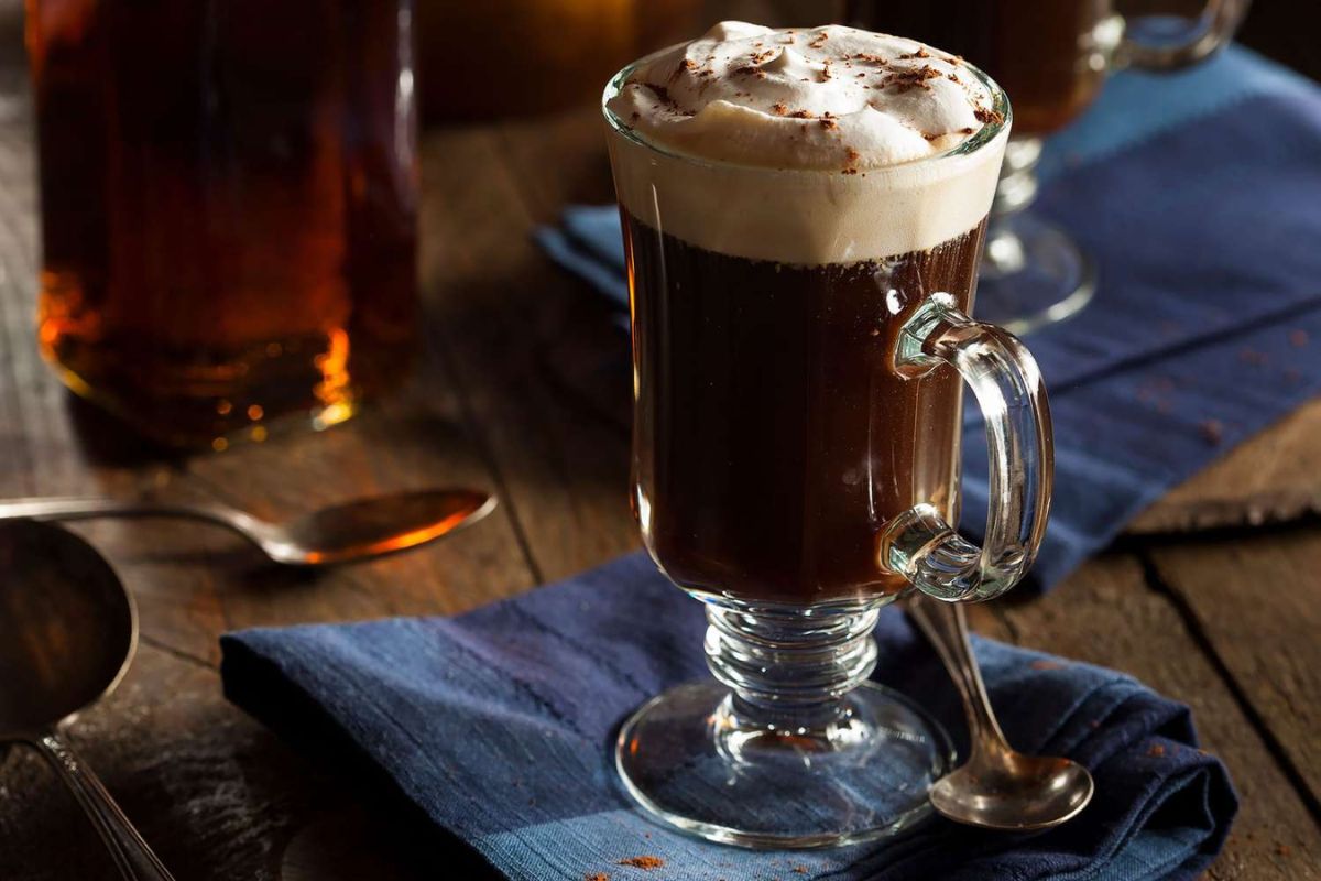 Cách pha cà phê rượu Irish Coffee